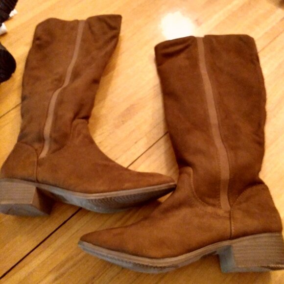 Time and Tru Zipper Faux Suede Tall Riding Boots 10 Brown Stretch Gore - Picture 7 of 12